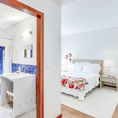 Ruiva Villa Venade